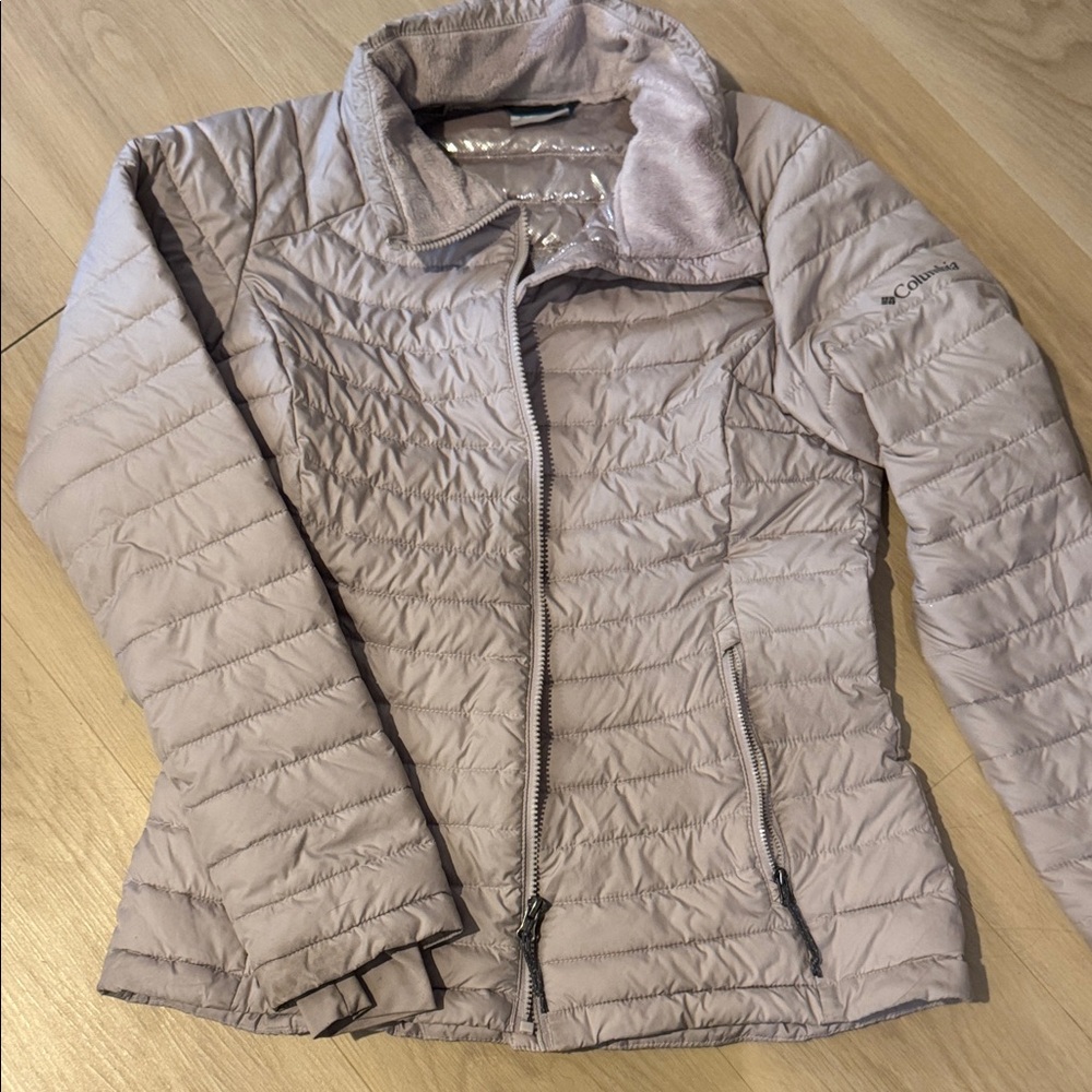 Columbia Women's Taupe Puffer Jacket